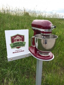 The event sponsor, Kitchen Aid, creatively displayed their iconic mixers along the cart path. 